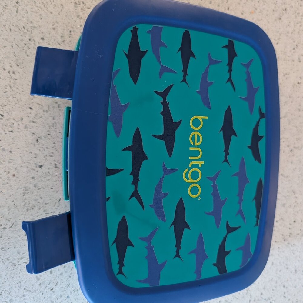 Bentgo box - Sharks